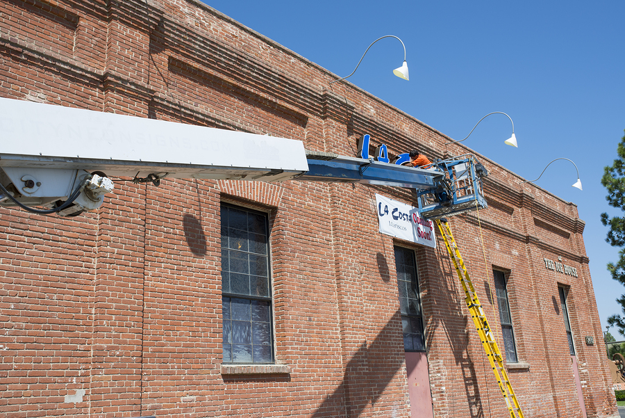 Commercial lighting and sign maintenance